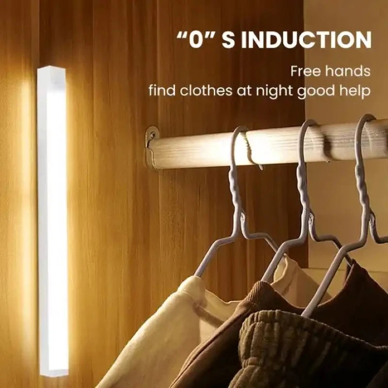 HomeSmart™ Wireless Motion Sensor LED Light